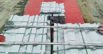 许昌 芝麻白仿形加直形路沿石出货日常