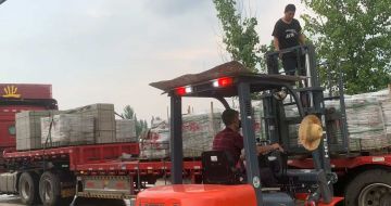 许昌 黄金麻冰裂纹，地铺石装车