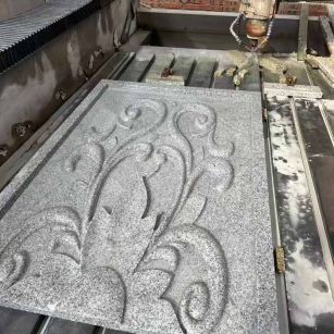 许昌 白麻别墅干挂雕花板