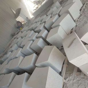 许昌 白麻花岗岩异形坐凳