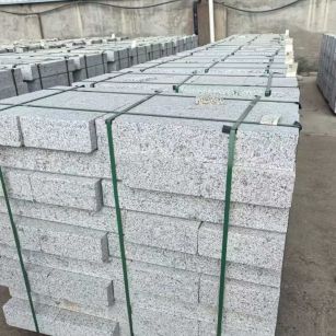 许昌 白麻花岗岩路沿石，弧形路沿石，道牙石，马路牙子，界石，路缘石，平沿石，直岩石，平缘石等