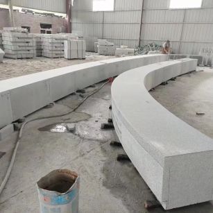 许昌芝麻白花岗岩石板材 园林光面弧形坐凳