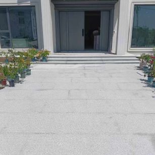 许昌 芝麻白花岗岩地铺石地面铺装