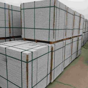 许昌 白麻花岗岩石材荔枝面地铺石（300*600*50）