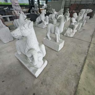许昌 芝麻白花岗岩造型立体雕刻——十二生肖