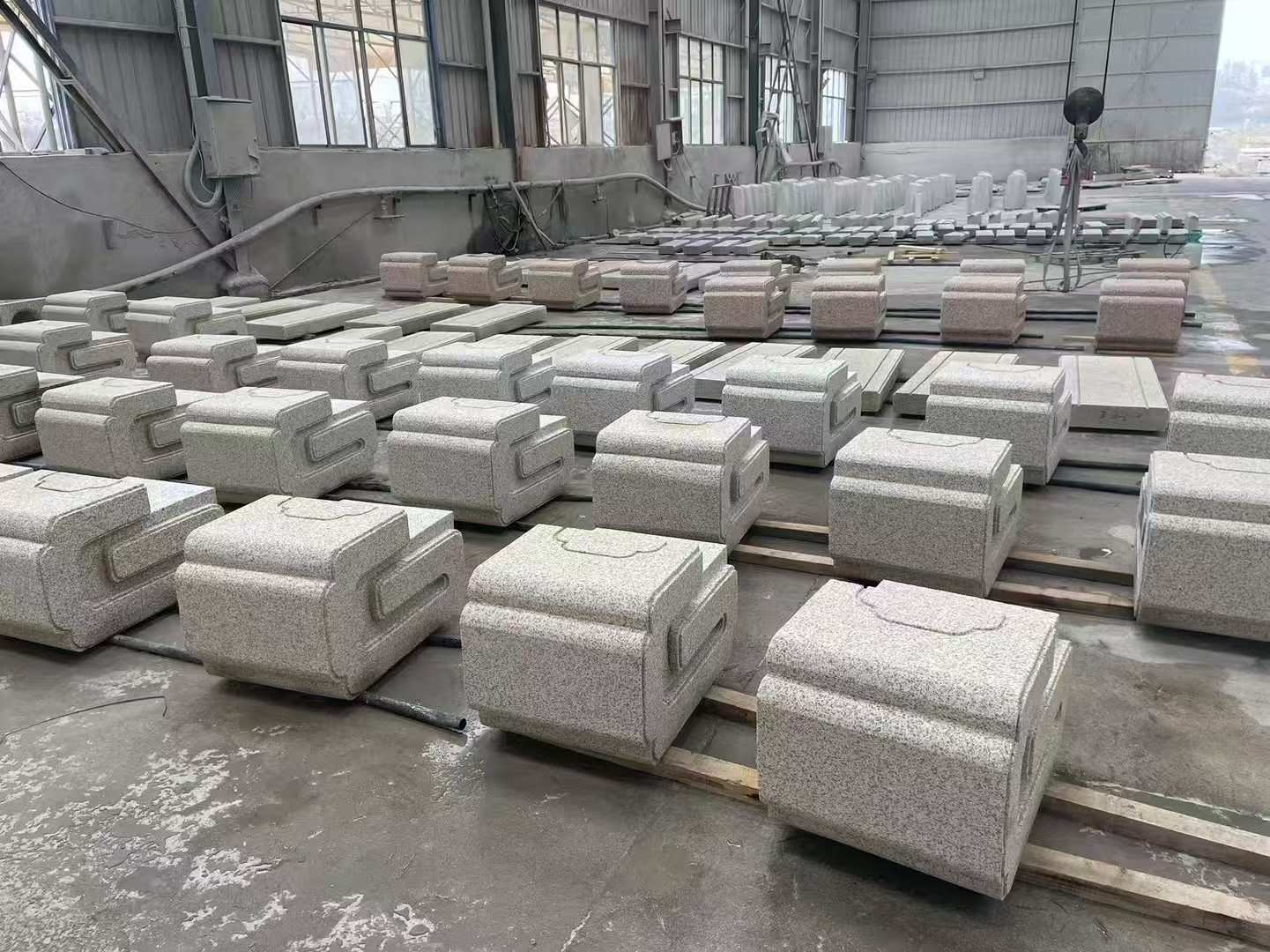 许昌 白麻花岗岩异形加工-石凳，坐凳