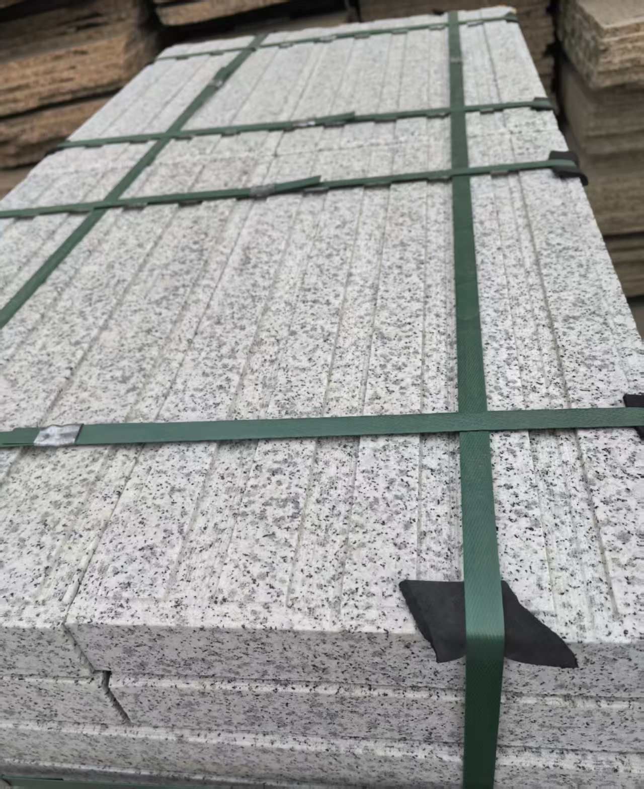 许昌 白麻花岗岩直行盲道石，盲条，地铺石