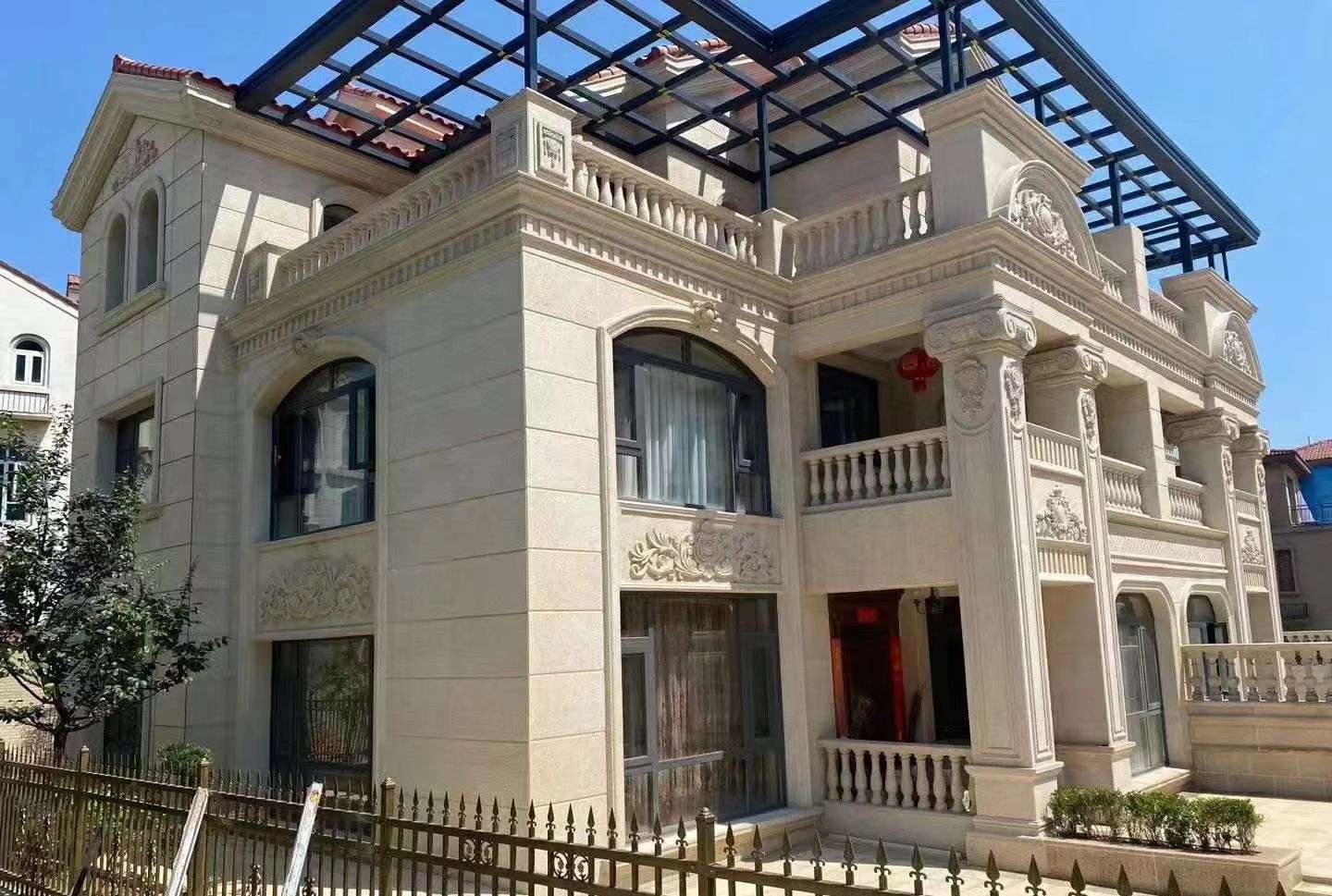 许昌 黄金麻花岗岩荔枝面别墅外墙干挂