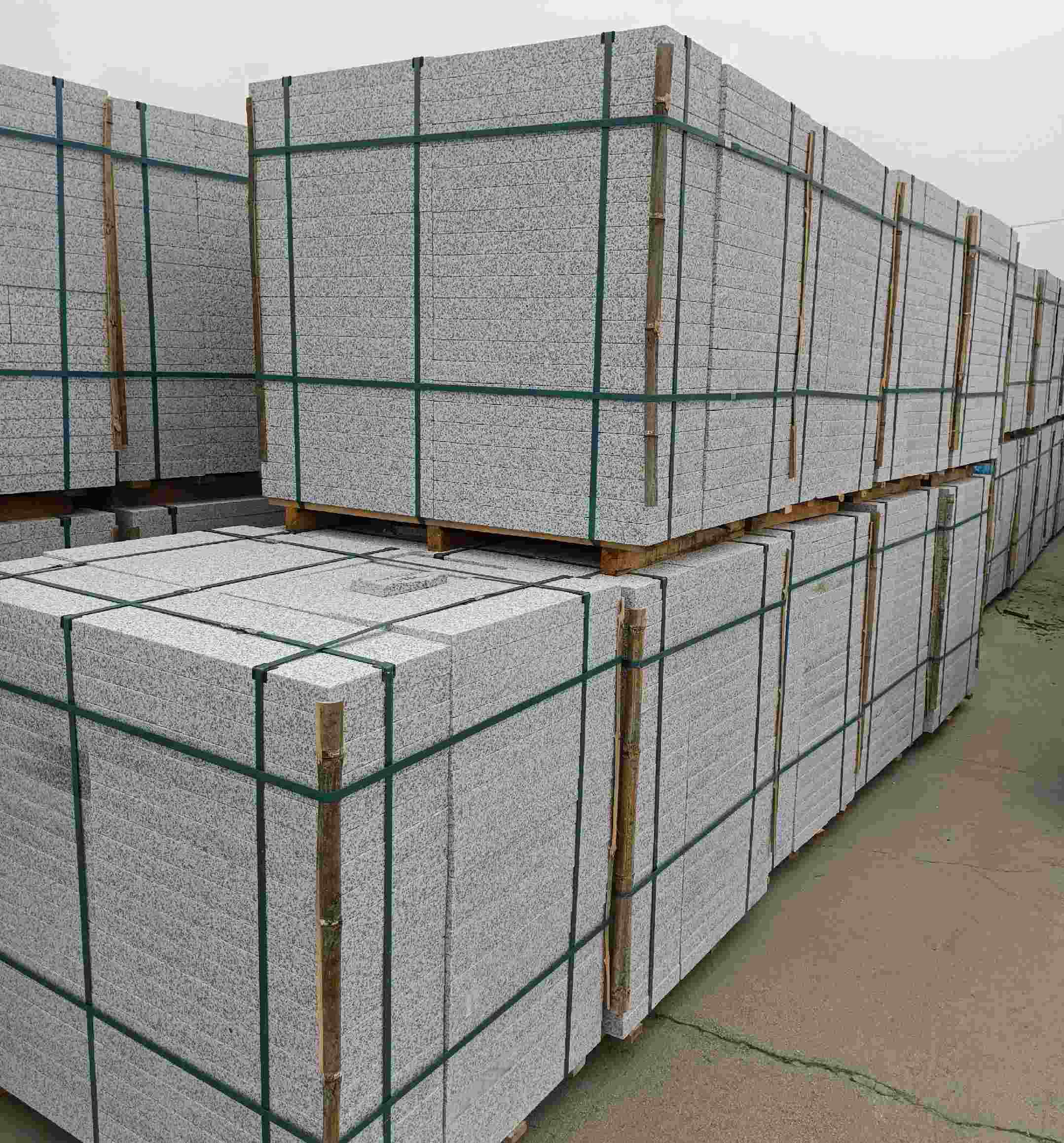 许昌 白麻花岗岩石材荔枝面地铺石（300*600*50）