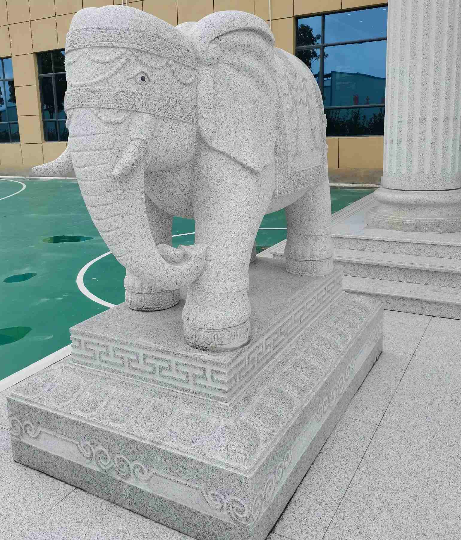 许昌 白麻花岗岩动物异形石雕-大象