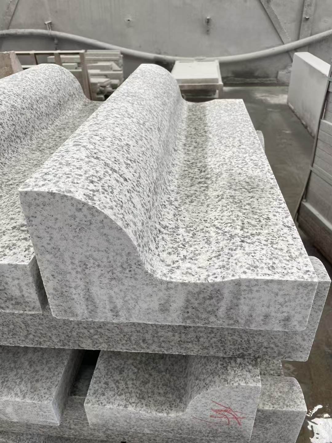 许昌 白麻花岗岩S型路沿石，路侧石，马路牙子等